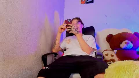 Snapshot of kevinperlas_ chatting on 02-21-26, 07:26 kevinperlas_ online show from 02-21-26, 07:26