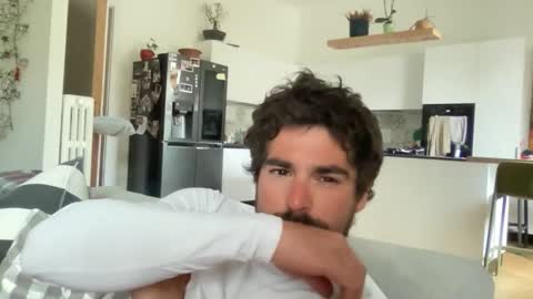 kevinpillobello online show from 04-12-26, 03:06