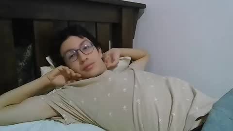 kevintdx online show from 04-22-26, 01:52