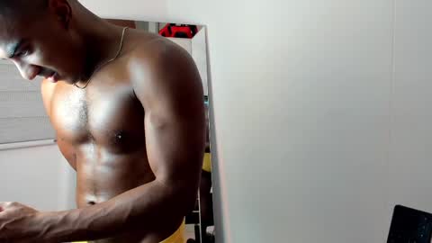 Snapshot of kevinxblack chatting on 03-01-25, 11:58 sebastian online show from 03-01-25, 11:58