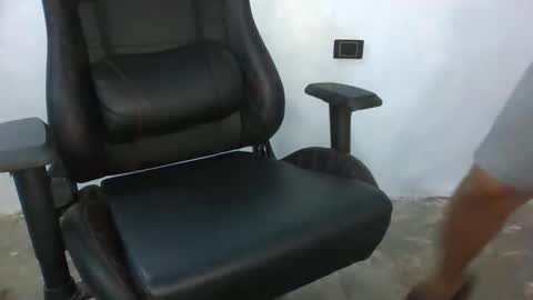 kevis410977 online show from 03-20-26, 04:34