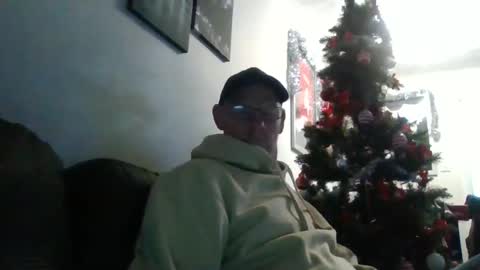 kevlooking4sez online show from 12-27-24, 08:18