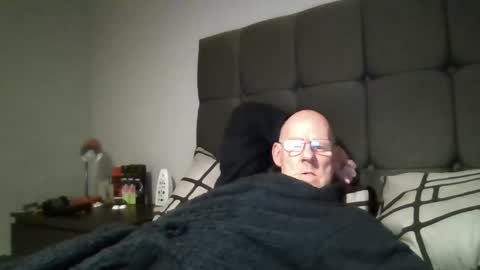 kevlooking4sez online show from 01-19-25, 11:21