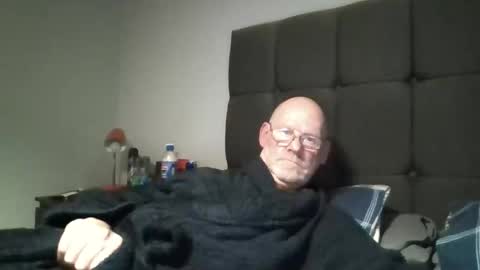 Snapshot of kevlooking4sez chatting on 01-08-26, 12:13 kevlooking4sez online show from 01-08-26, 12:13