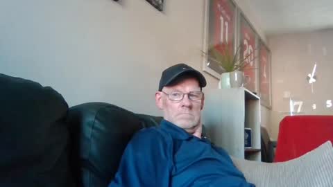 kevlooking4sez online show from 07-12-26, 05:04