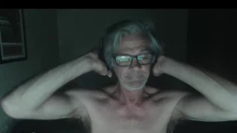 Snapshot of kevwestunder9696 chatting on 11-15-25, 11:18 kevwestunder9696 online show from 11-15-25, 11:18