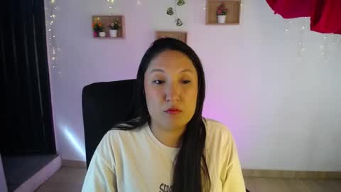 keyla_92 online show from 05-23-26, 01:48