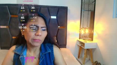 Snapshot of keyla_brunette_ chatting on 05-23-26, 11:58 KEYLA BRUNETTE online show from 05-23-26, 11:58
