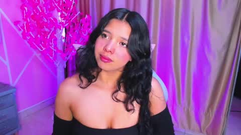 Snapshot of keyla_noa chatting on 11-15-25, 06:26 Keyla noa online show from 11-15-25, 06:26