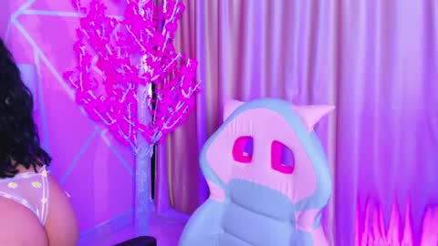 Snapshot of keyla_noa chatting on 11-19-25, 07:25 Keyla noa online show from 11-19-25, 07:25