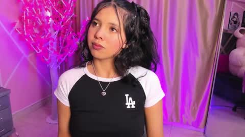 Snapshot of keyla_noa chatting on 11-28-25, 07:27 Keyla noa online show from 11-28-25, 07:27