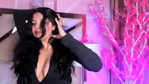 Keyla noa online show from 04-21-26, 11:16