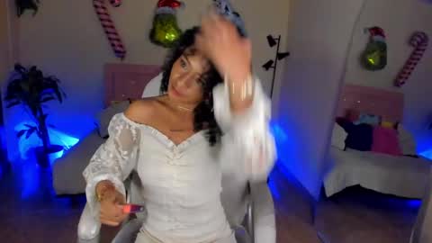 Snapshot of keyla_roberts_ chatting on 12-29-24, 11:39 Adhara. Help me reach 100 likes online show from 12-29-24, 11:39