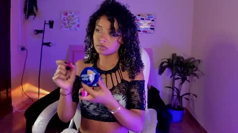 Snapshot of keyla_roberts_ chatting on 02-16-25, 03:26 Adhara. Help me reach 100 likes online show from 02-16-25, 03:26