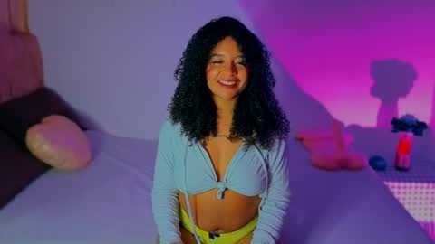 Snapshot of keyla_roberts_ chatting on 03-31-26, 12:12 Adhara. Help me reach 100 likes online show from 03-31-26, 12:12