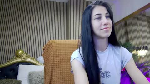 KeylaBlair online show from 02-14-25, 04:20