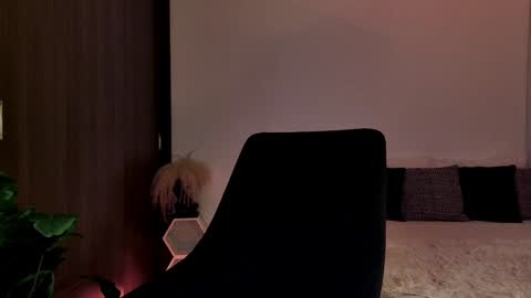 Keyla online show from 12-14-24, 01:17