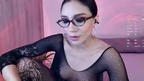 Keyla online show from 06-19-26, 09:40