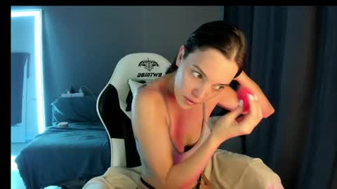 Snapshot of keyli_ink chatting on 07-09-26, 08:29 Keyli online show from 07-09-26, 08:29