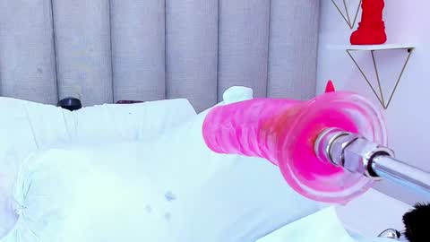 Keylla online show from 12-10-24, 11:40