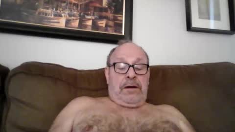 Kent online show from 10-17-25, 03:36