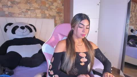 Snapshot of khaimy chatting on 05-13-26, 08:16 Khami online show from 05-13-26, 08:16