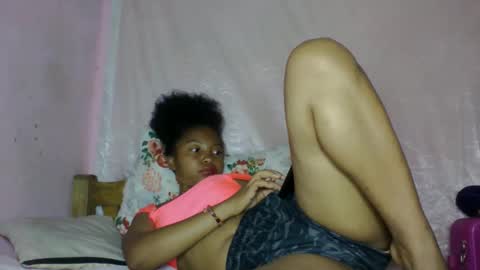 khaissa online show from 12-22-25, 01:46