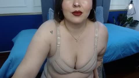 K H A I L A online show from 06-25-26, 03:49