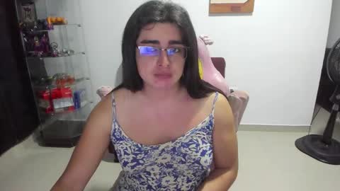 Snapshot of khalifa_gold chatting on 10-27-25, 02:37 Khalifa Kasumi online show from 10-27-25, 02:37