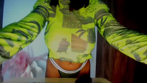 Snapshot of khate_smith chatting on 10-09-25, 03:54 khate_smith online show from 10-09-25, 03:54