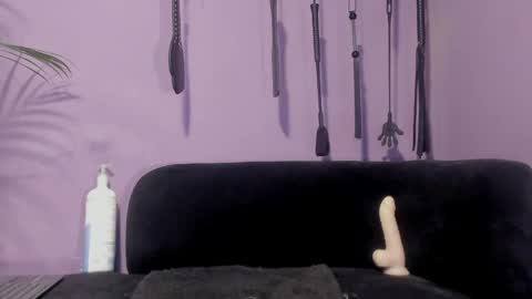 Kathe Hot online show from 04-16-26, 09:39