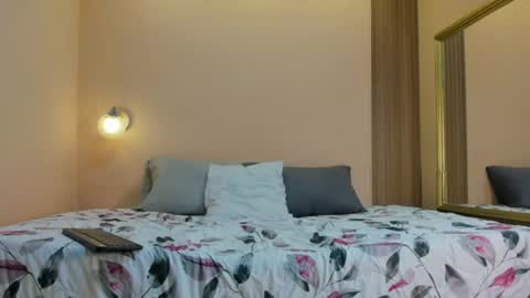 Kathe Hot online show from 06-22-26, 07:22