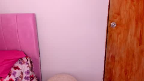 Snapshot of khatesmith_ chatting on 07-30-26, 04:39 khate online show from 07-30-26, 04:39