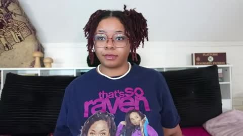 Khaya online show from 02-18-26, 03:41