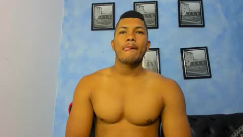 khen_west1 online show from 10-22-25, 07:02
