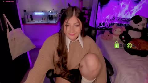 Khi.  online show from 12-31-24, 07:10