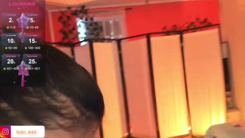 Khloe online show from 11-04-25, 12:48