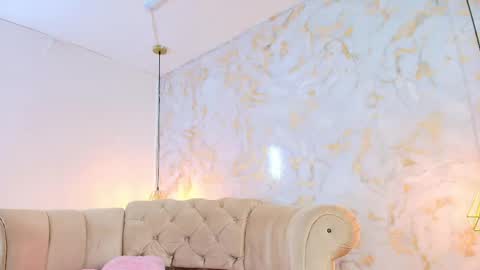 Snapshot of khloeblake chatting on 05-16-26, 10:36 Khloe online show from 05-16-26, 10:36