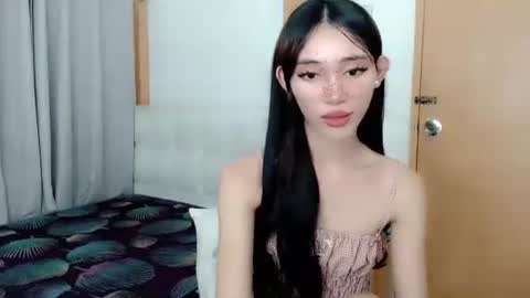 khloe online show from 11-27-25, 01:24