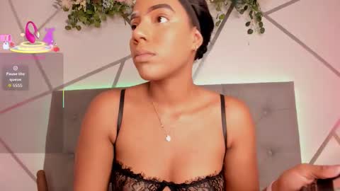 khloerosee online show from 02-11-26, 08:25