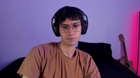 khozler_ online show from 02-17-25, 02:42