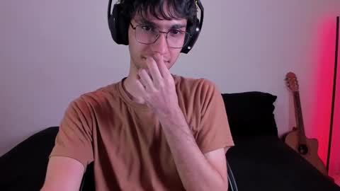 khozler_ online show from 02-24-25, 06:27