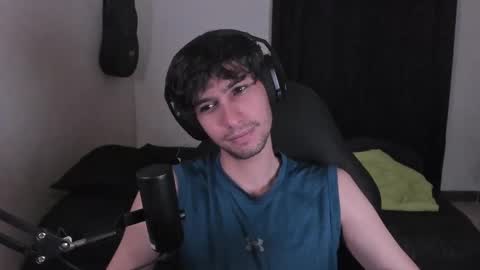 khozler_ online show from 09-26-25, 01:42