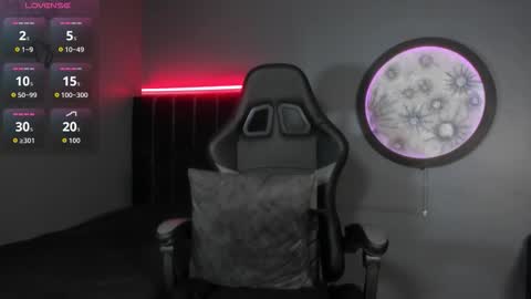 Snapshot of khriss_brown chatting on 11-04-25, 09:36 Khriss brown online show from 11-04-25, 09:36