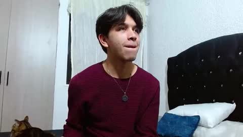 Adrian  Chlloe online show from 09-26-25, 02:37