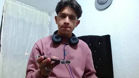 Adrian  Chlloe online show from 09-30-25, 02:38