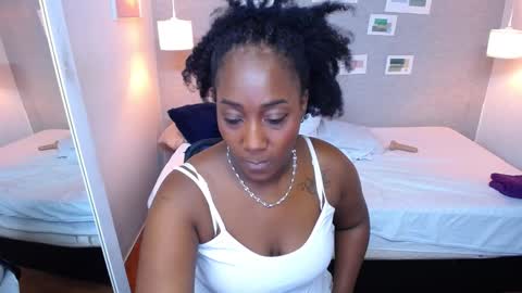 Snapshot of kiara_evanss chatting on 12-24-24, 09:06 Kiara online show from 12-24-24, 09:06