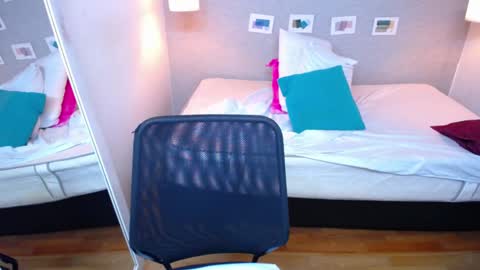 Snapshot of kiara_evanss chatting on 01-23-25, 02:02 Kiara online show from 01-23-25, 02:02