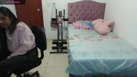 Kiara online show from 12-19-24, 01:39