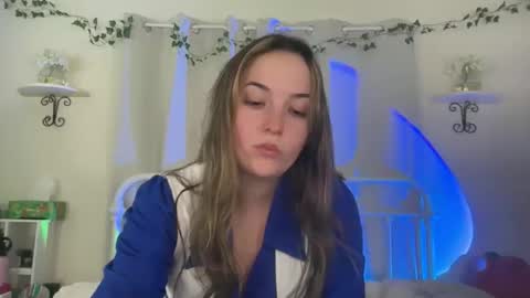 Snapshot of kiaraxoxo chatting on 11-01-25, 12:12 Kiara online show from 11-01-25, 12:12